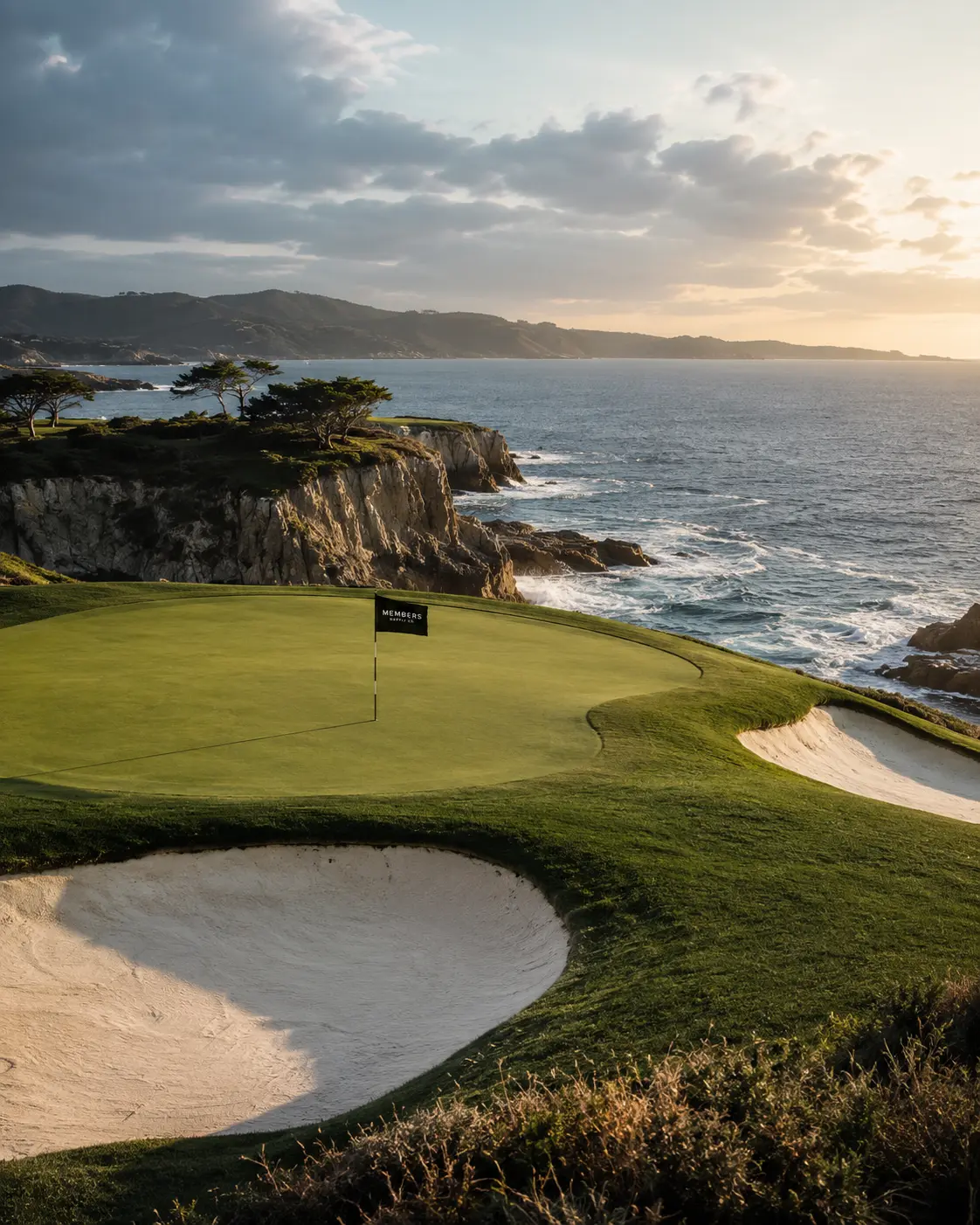 Coastal golf green above the ocean